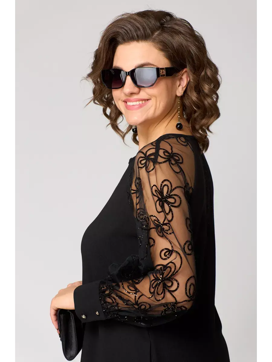 Regina – Timeless Midi Dress