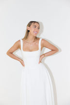 Sophia – Elegant Midi Dress