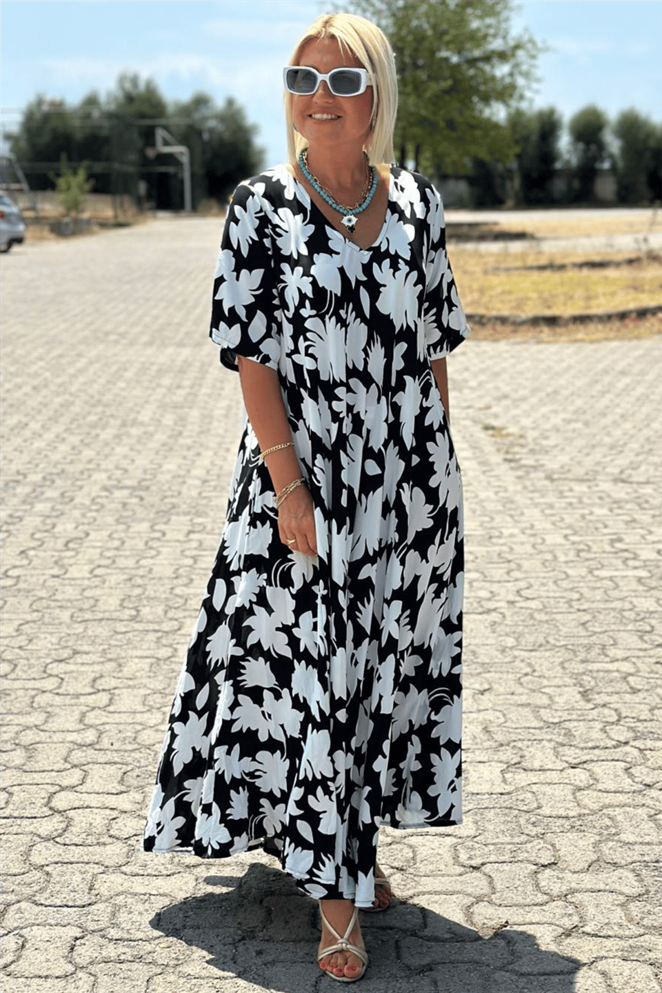 Cynthia – Soft Confidence Dress