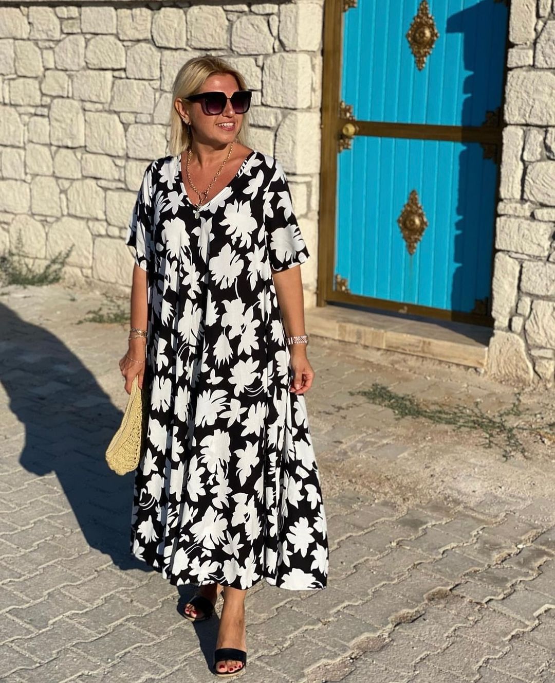 Cynthia – Soft Confidence Dress
