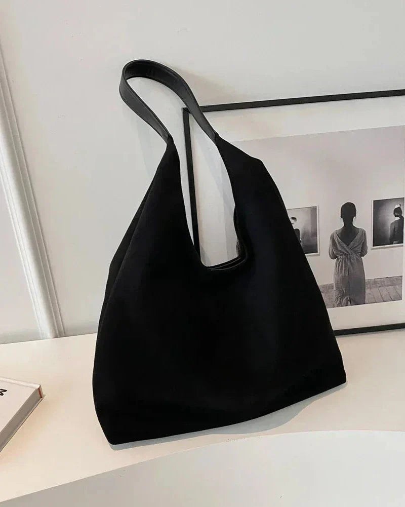 Hannah – Suede Shoulder Bag