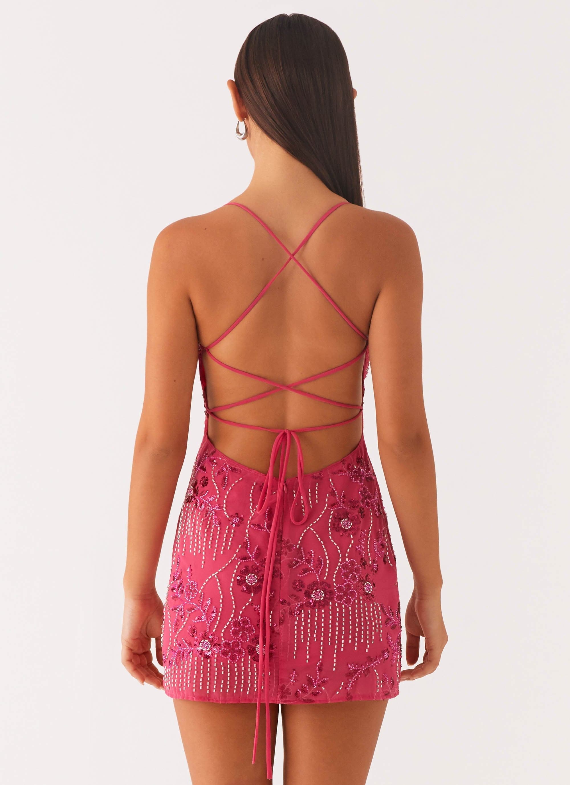 Alina – The Dress That Owns the Night