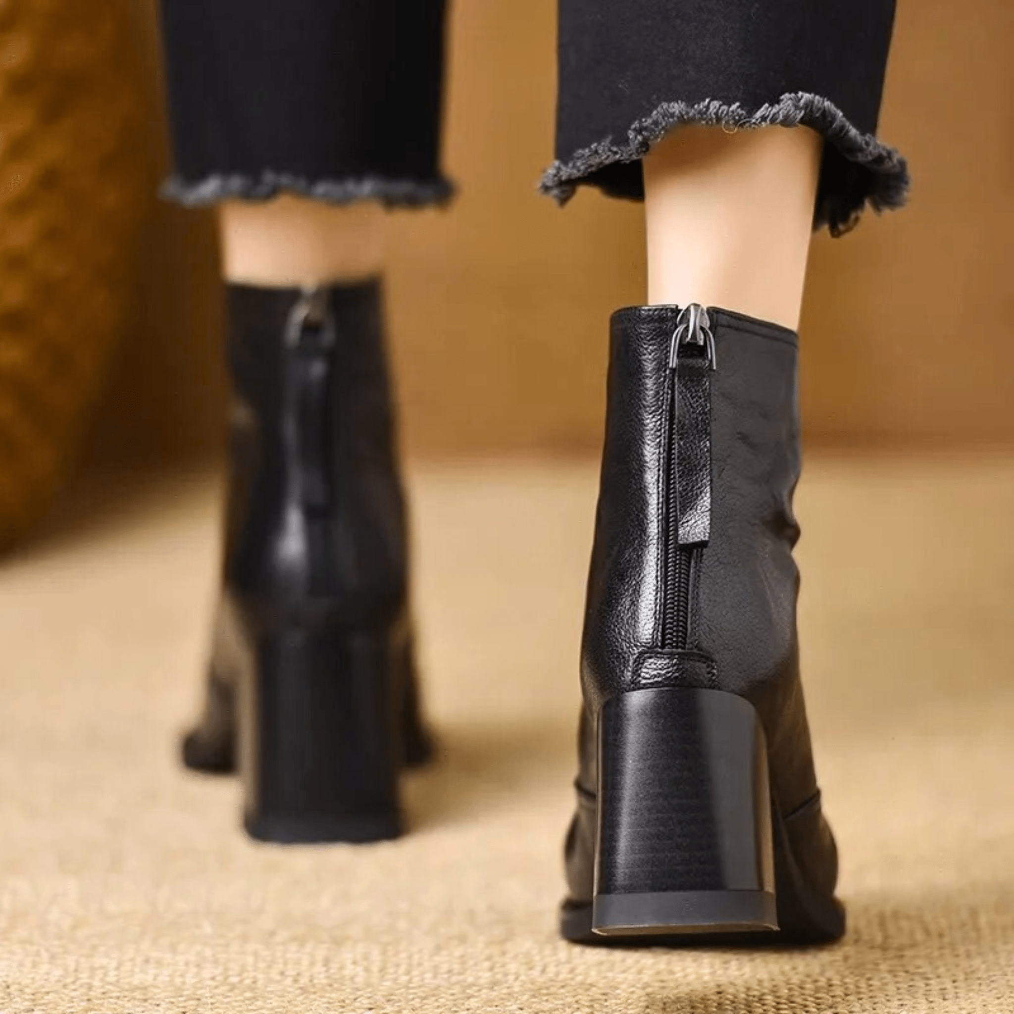 Ovelle – Elegant Ankle Boot