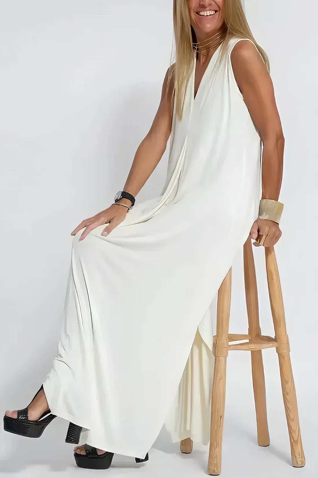 Clodagh – Sculpting Maxi Dress with Free Cardigan