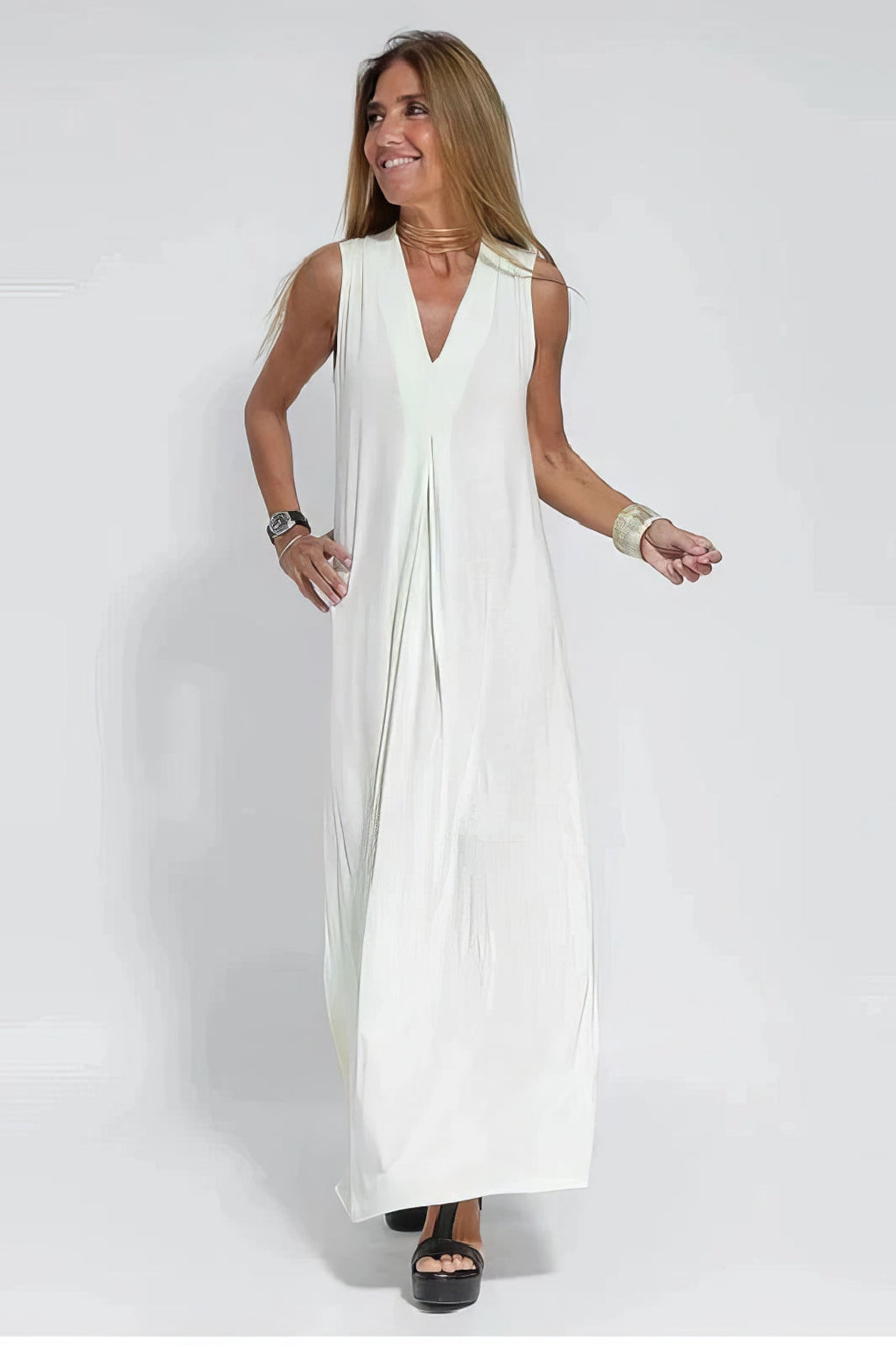 Clodagh – Sculpting Maxi Dress with Free Cardigan
